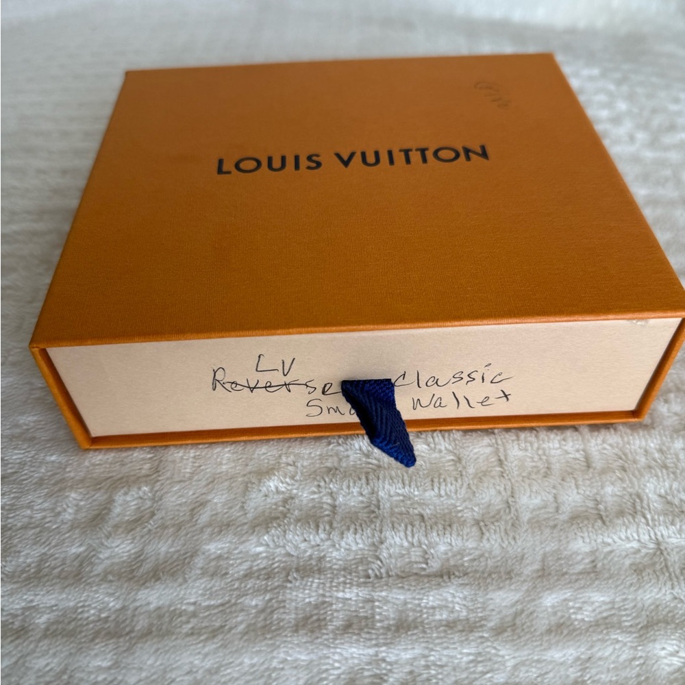 Brand new Louis Vuitton Dauphine Compact Wallet w box reverse monogram leather - Picture 15 of 16